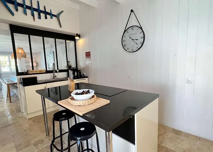 Villa Magnifique Maison Refaite A Neuf Avec 5 Saint-Clement-des-Baleines